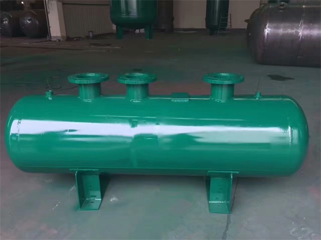 1679991473376569.jpeg 阳西阳西阳西蒸汽分气缸1.jpeg